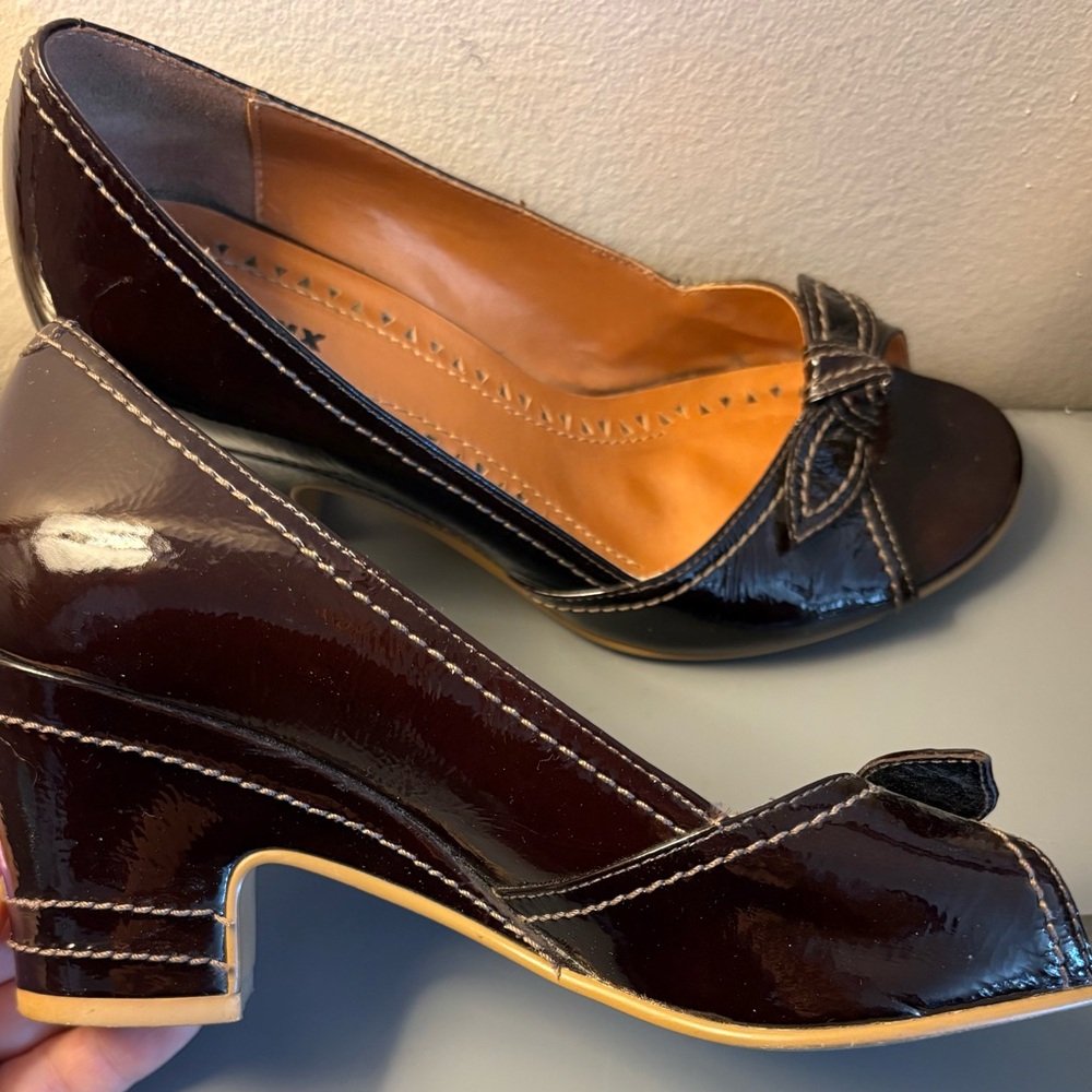 Bronx Dark Brown Patent Leather Peep-Toe Heels Size 6 (36)